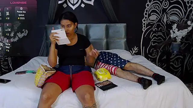 Luna Dante fox online show from 04/19/26, 02:49