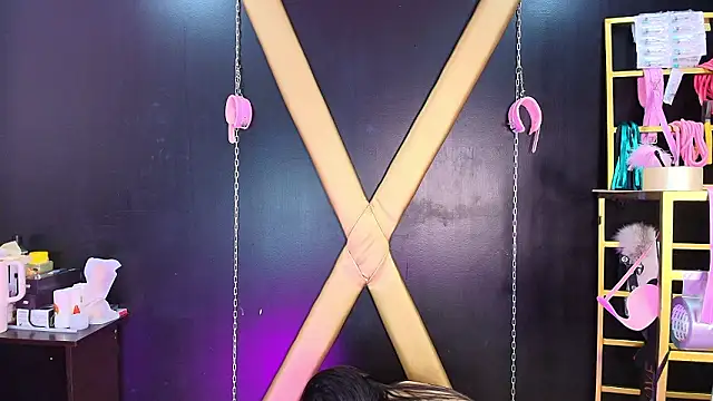 Morgana N Aithana online show from 03/04/26, 10:43