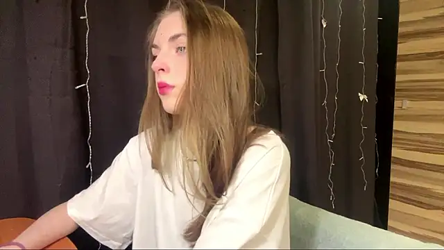 PollyDream online show from 02/26/26, 04:28