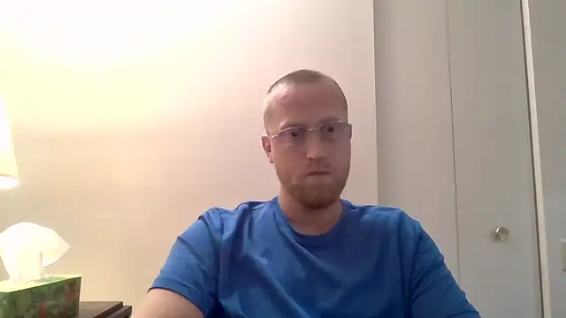Snapshot of tytheexhibionist chatting on 06/13/26, 02:37 tytheexhibionist online show from 06/13/26, 02:37