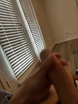 Snapshot of SlangingD chatting on 04/06/26, 02:18 SlangingD online show from 04/06/26, 02:18