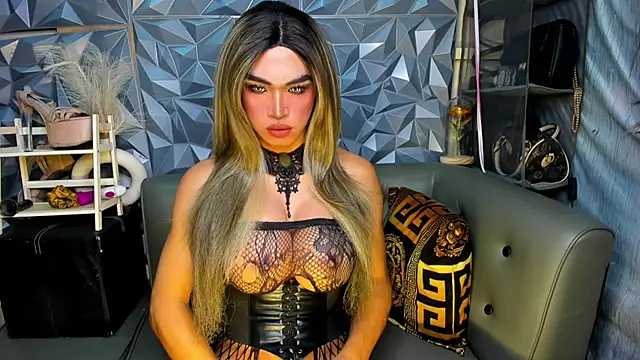 10inDominant Ayesha online show from 03/30/26, 03:35