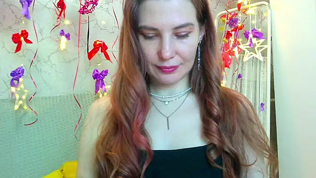 Snapshot of loveslovesflowers chatting on 02/28/26, 04:30 loveslovesflowers online show from 02/28/26, 04:30