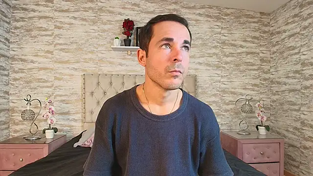 Adams Sanz online show from 04/16/26, 07:14