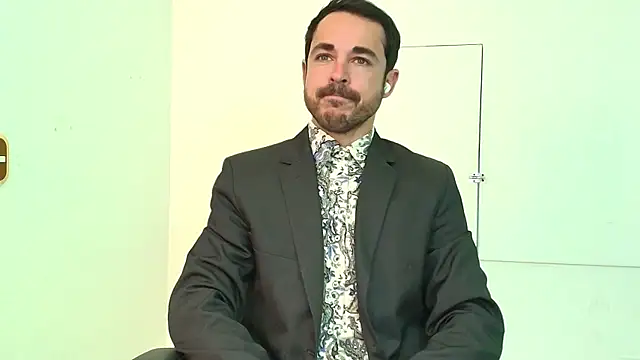 Snapshot of Adams_Sanz chatting on 06/19/26, 07:17 Adams Sanz online show from 06/19/26, 07:17