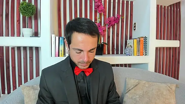 Snapshot of Adams_Sanz chatting on 07/04/26, 07:20 Adams Sanz online show from 07/04/26, 07:20