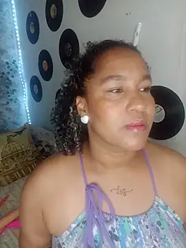 medusafox  online show from 05/22/26, 04:41