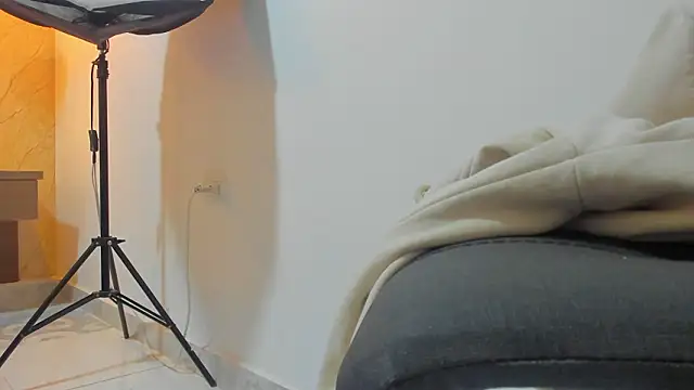 Miia03 online show from 03/28/26, 11:32