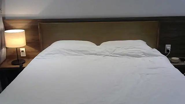 Snapshot of Kleotempt chatting on 06/04/26, 03:40 Kleotempt online show from 06/04/26, 03:40