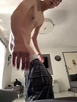 Snapshot of harfuch chatting on 03/16/26, 08:02 harfuch online show from 03/16/26, 08:02