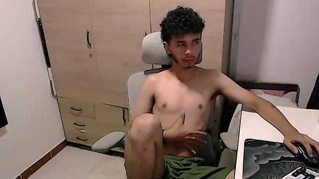 axeldarkk online show from 03/06/26, 07:10