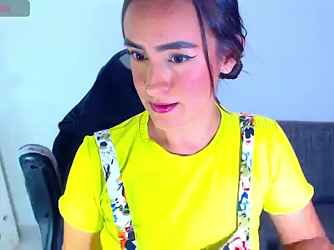 dreamgirlxxx1 online show from 03/04/26, 11:33