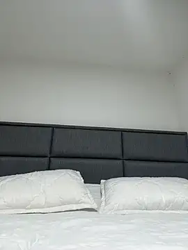 Penny 09 online show from 03/28/26, 09:14