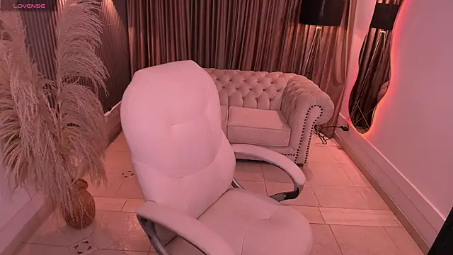 ANGIE-SMITH online show from 04/13/26, 11:16