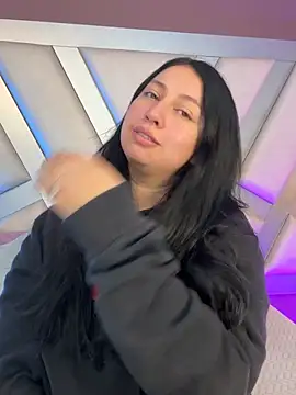 Ashleeyprincess01 online show from 04/07/26, 12:27