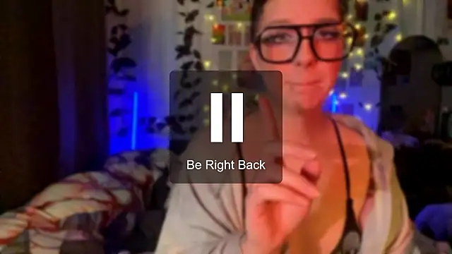 moonvampiq online show from 03/07/26, 07:44