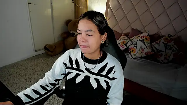 Snapshot of dulce_lyraa1 chatting on 07/16/26, 03:56 dulce lyraa1 online show from 07/16/26, 03:56