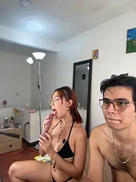 Mia-Valeria- online show from 05/09/26, 10:15