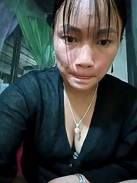 Snapshot of mami-rubi chatting on 04/23/26, 11:53 mami-rubi online show from 04/23/26, 11:53