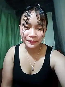 Snapshot of mami-rubi chatting on 04/27/26, 11:52 mami-rubi online show from 04/27/26, 11:52