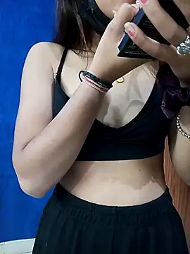 Sexy aakansha online show from 04/05/26, 06:32