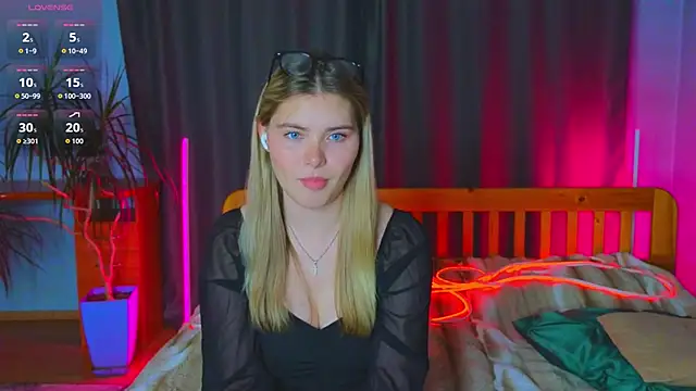 hornycharisma online show from 04/19/26, 02:16