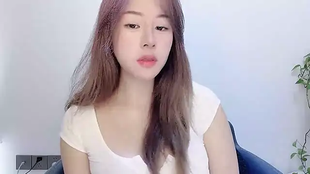 Baixi-01 online show from 04/10/26, 04:06