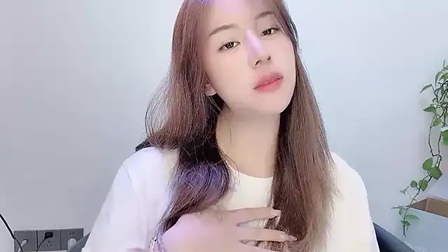 Baixi-01 online show from 04/20/26, 04:37