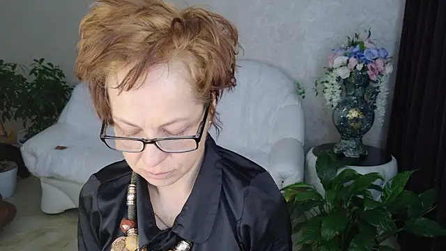 LioraWeiss online show from 03/09/26, 06:39