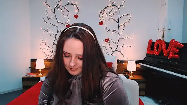 Hennessy bunny online show from 03/09/26, 08:24