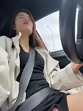 Mia-lp online show from 04/14/26, 02:06