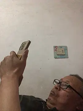 yaocaobi8 online show from 04/18/26, 01:59