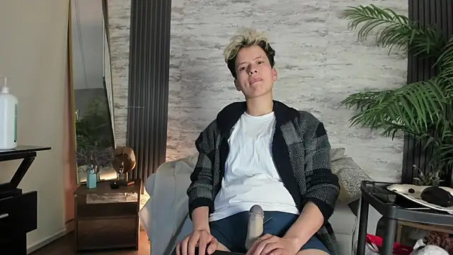 RedHood 1 online show from 03/27/26, 08:26