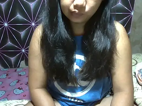 Flowerbebe online show from 04/19/26, 06:10