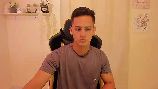 sexy andres01 online show from 03/12/26, 01:28