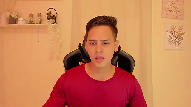 sexy andres01 online show from 04/14/26, 02:01