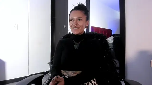 Amelie Blake online show from 04/02/26, 12:36