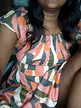 MISS MADHURIBABY online show from 03/07/26, 08:44