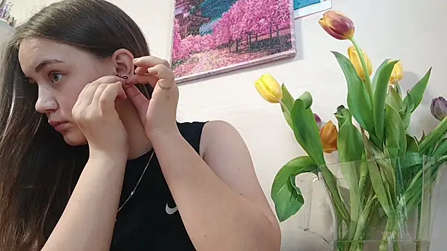 VeloraStar online show from 03/10/26, 10:31