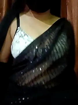 Snapshot of Kritika05 chatting on 04/07/26, 03:01 Kritika05 online show from 04/07/26, 03:01