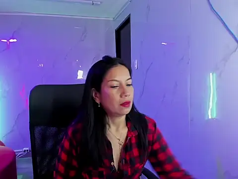 Megan Collinss1 online show from 04/14/26, 02:23