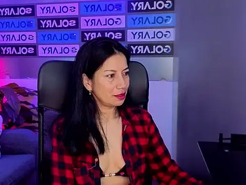 Megan Collinss1 online show from 04/23/26, 12:29