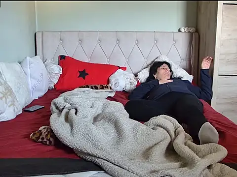 tess1980 online show from 03/03/26, 08:42