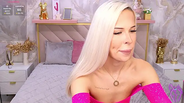 EvaXElfi online show from 03/16/26, 12:38