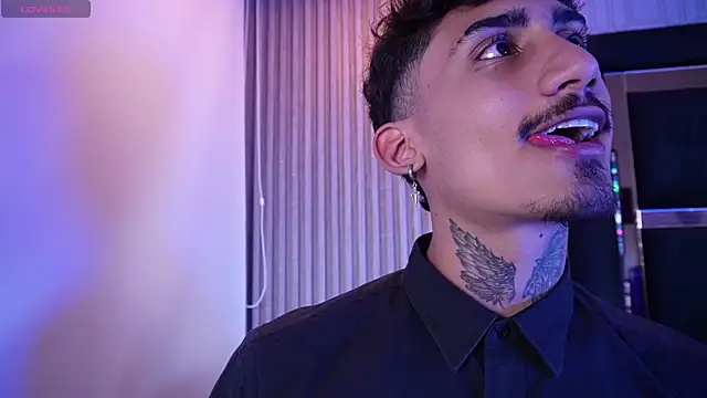 Dark Eros  online show from 04/13/26, 03:34