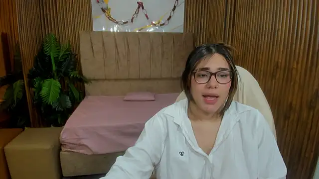 Snapshot of Isiis_tay chatting on 03/25/26, 04:02 Isiis tay online show from 03/25/26, 04:02