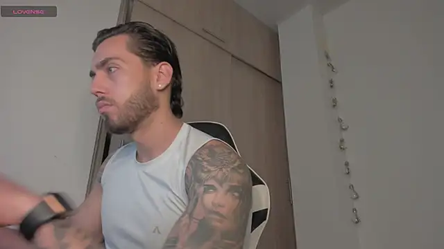 Axel  Blaze online show from 04/21/26, 12:33