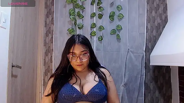 anyela donecm online show from 03/27/26, 07:35