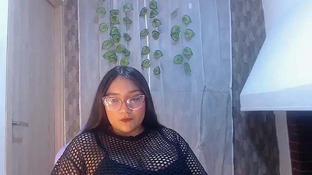 anyela donecm online show from 04/20/26, 07:26