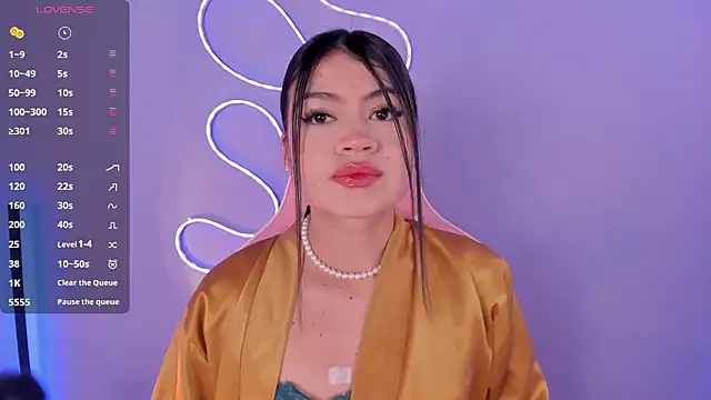 miacapone online show from 03/25/26, 02:12